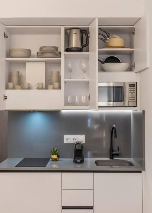 New Apt In The Heart Of 马德里 外观 照片